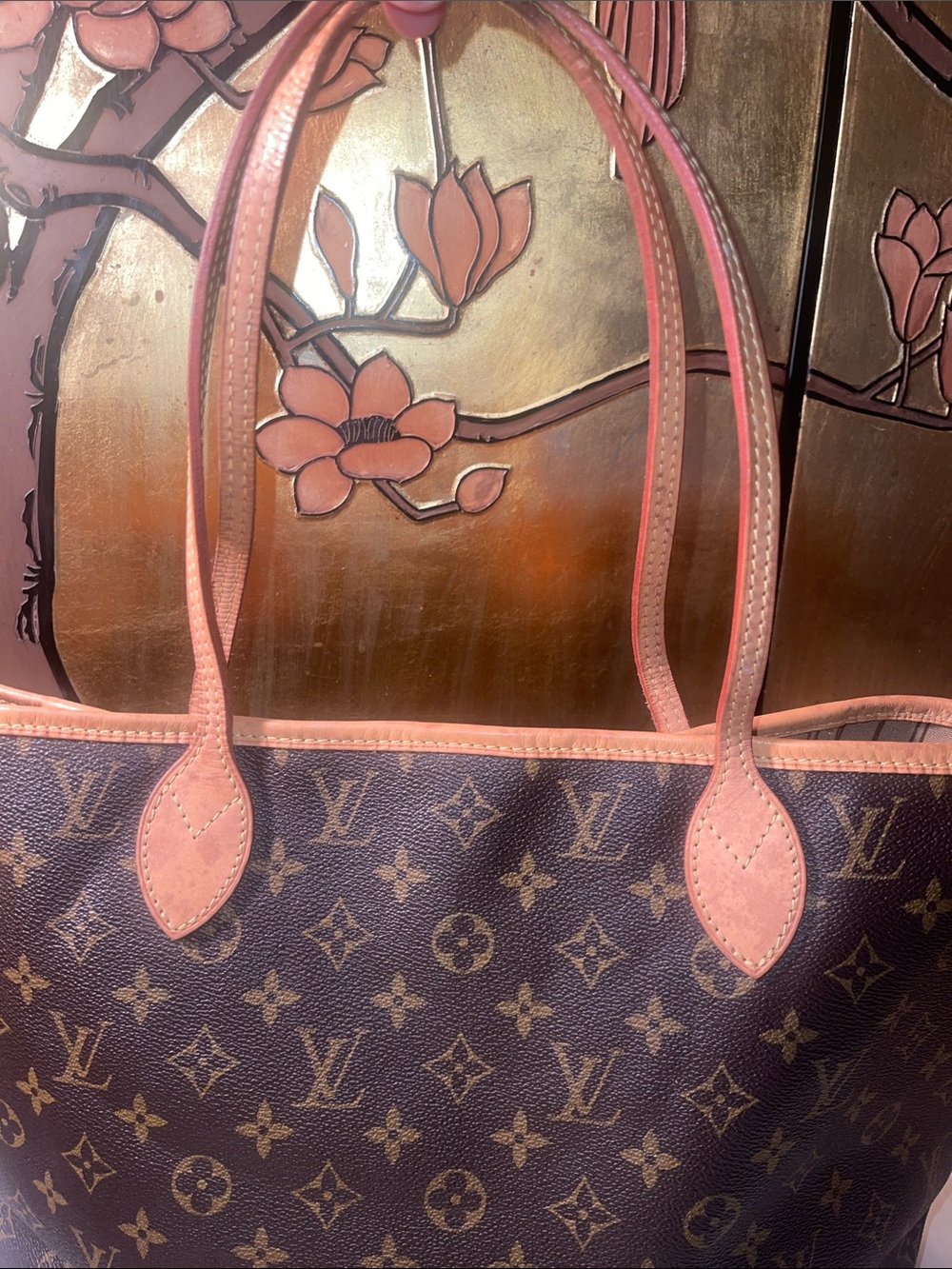Louis Vuitton Neverfull - Picture 6 of 17